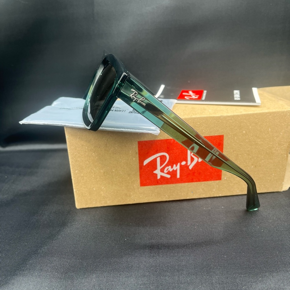 Ray-Ban Green Sunglasses - Picture 7 of 13